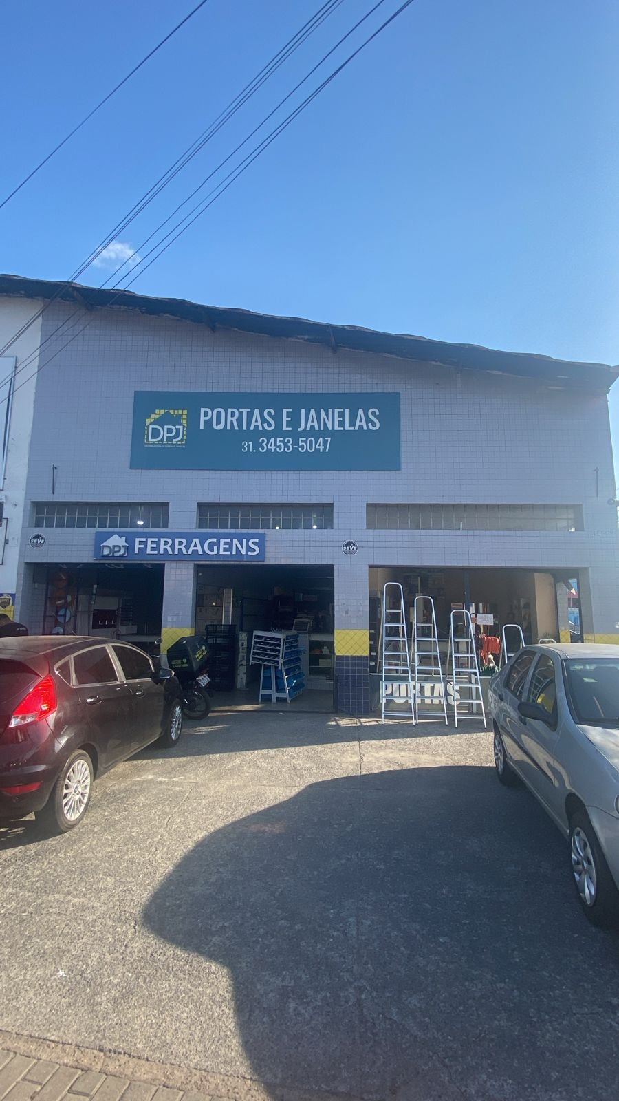 Fachada da DPJ Portas e Janelas